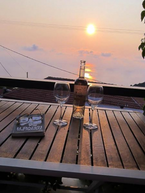 Ionian Balcony Apartment